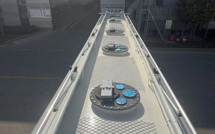 d8d496177039dbebbeebc9b9fa9ca33_1